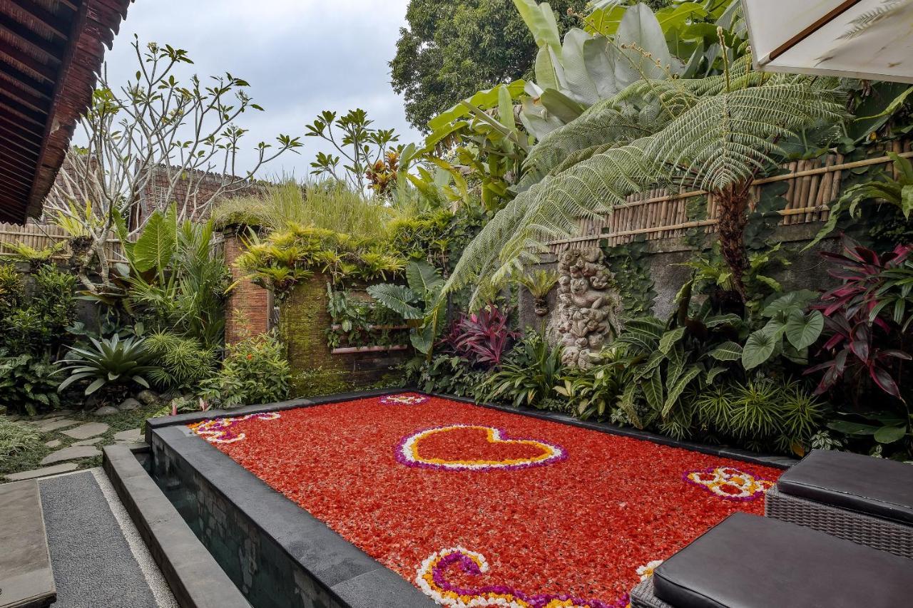 Roshan Ubud Villa Bagian luar foto