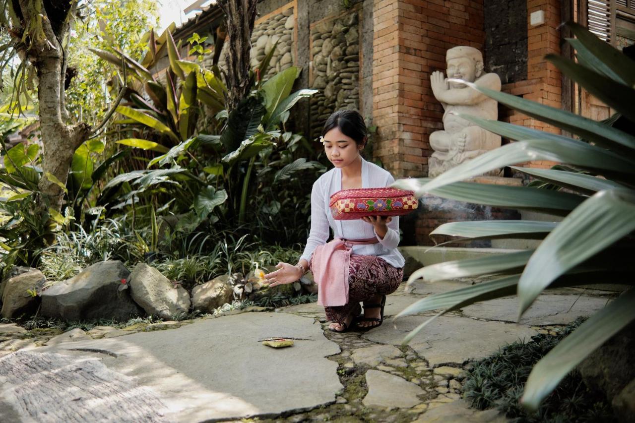 Roshan Ubud Villa Bagian luar foto